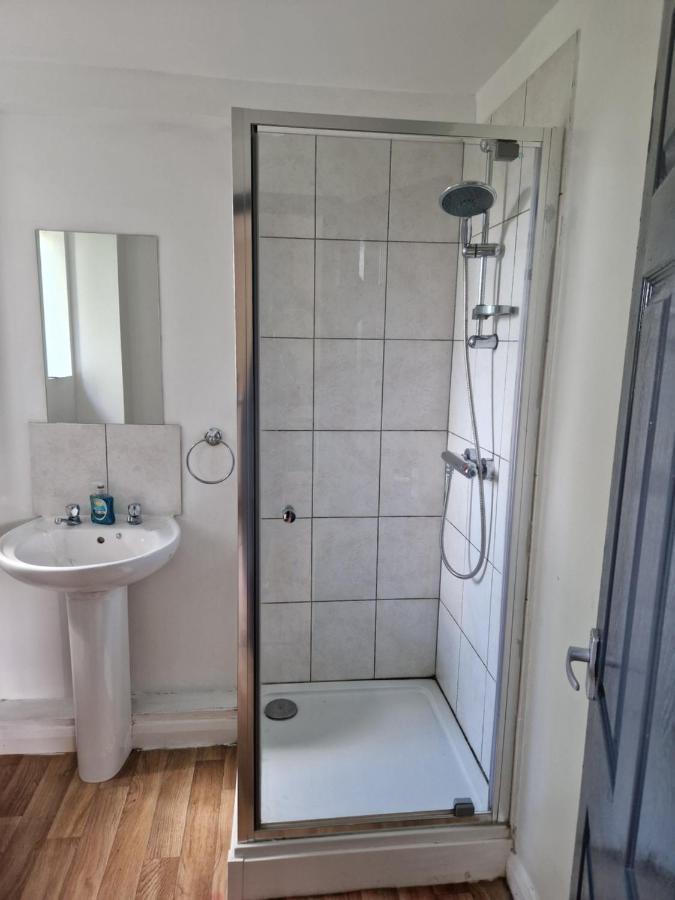 Maidstone Heights III - 1 Bedroom In Maidstone! Eksteriør billede